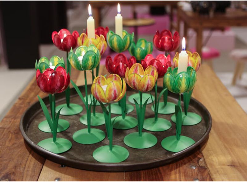 Lysestake tulip rød